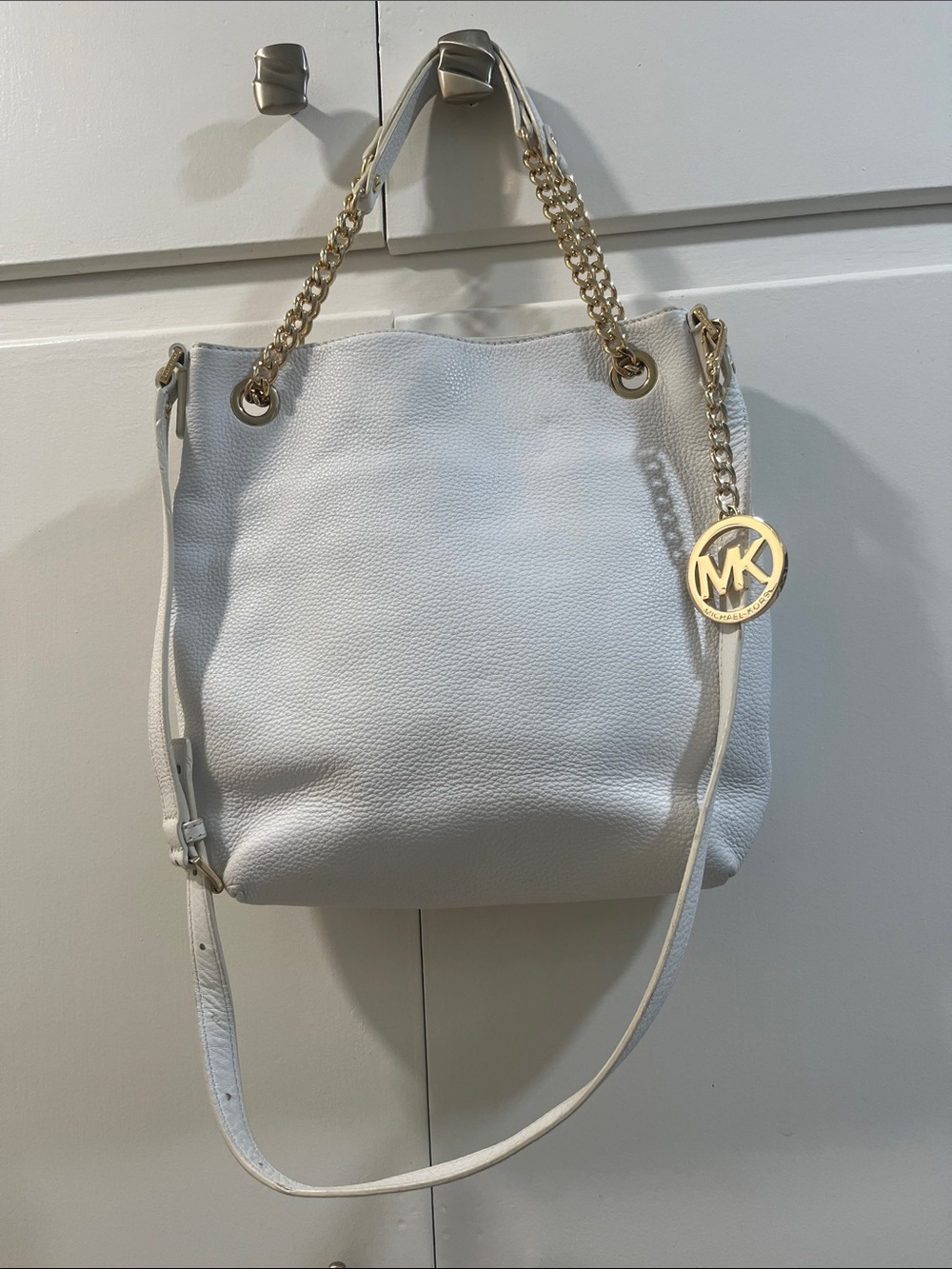 Michael Kors White Pebbled Leather Shoulder Bag with Gold Hardware